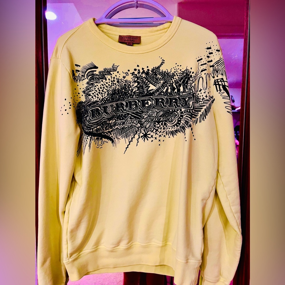 Burberry sweatshirt